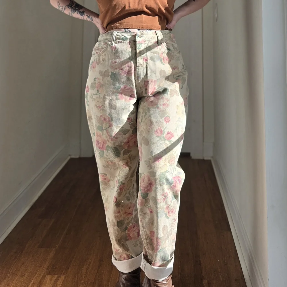 Vintage Floral Jeans - Picture 1 of 5
